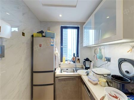 半岛城邦花园三期-厨房