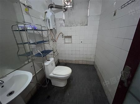 太平洋住宅楼-卫生间