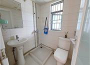 金地名津-卫生间