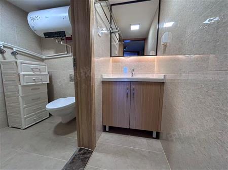 荣德国际-卫生间