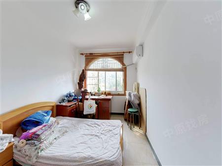 港莲一村-次卧