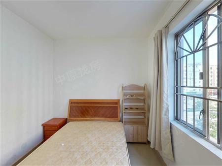 嘉华花园东区-次卧