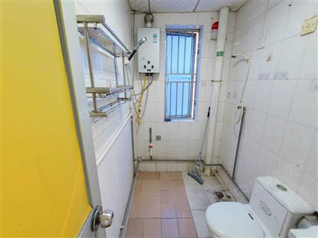 嘉华花园东区-卫生间