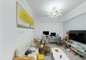 恒丰精装3房，业主诚心出售，户型方正，低总价