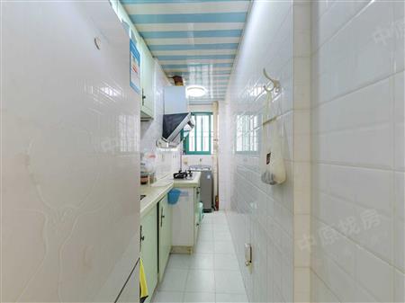 皇御苑B区-厨房