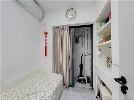 新洲花园大厦-次卧