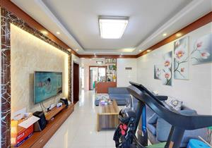 西乡大三房业主诚心卖随时看房