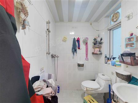 仙湖枫景家园-卫生间