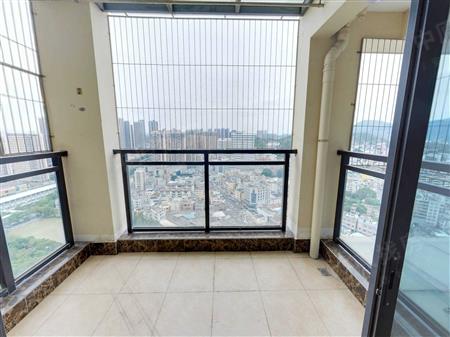 银信中心二期-阳台