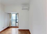 银信中心二期-次卧