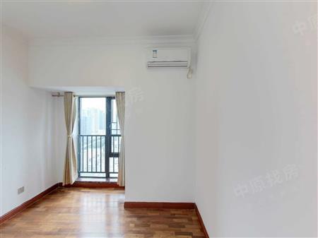 银信中心二期-次卧