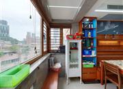 新港鸿花园-阳台