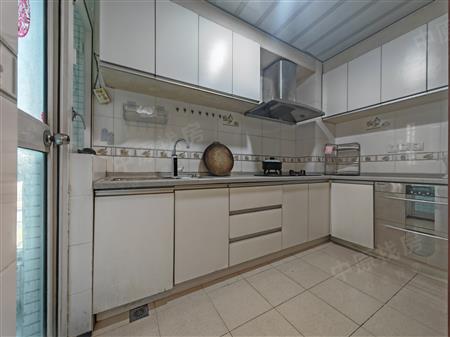 鹏城合正星园-厨房