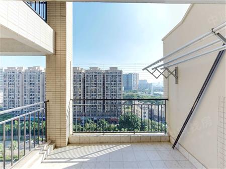 中海西岸华府北区-阳台