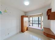 中海西岸华府北区-主卧