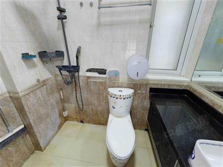 嘉宝田花园-卫生间