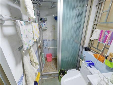 世纪广场-卫生间