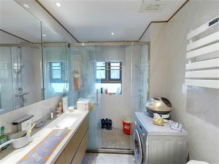 招商臻府-卫生间