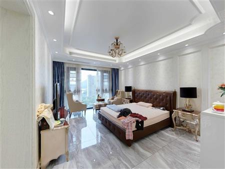 蓝郡西堤花园-主卧