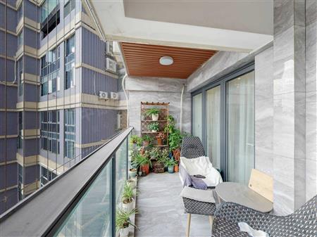 蓝郡西堤花园-阳台