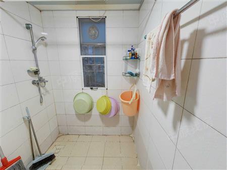 中海怡翠山庄-卫生间