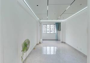 莲花一村，新上两房，南北通透，楼层好，业主诚心出售