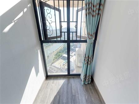 阳光新干线家园-阳台