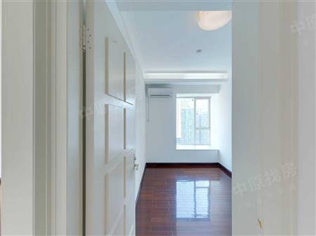 黄埔雅苑（四期骏悠园）-次卧