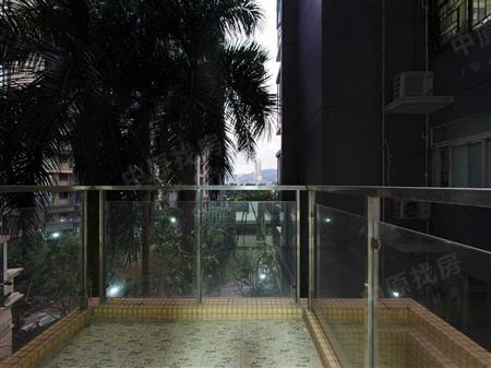 东方盛世花园-阳台