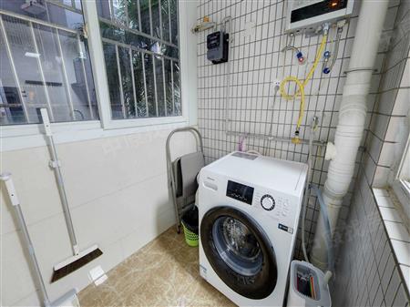 东方盛世花园-阳台