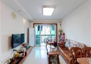 3房户型 户型方正 使用率高 费用少 近地铁 价格可谈