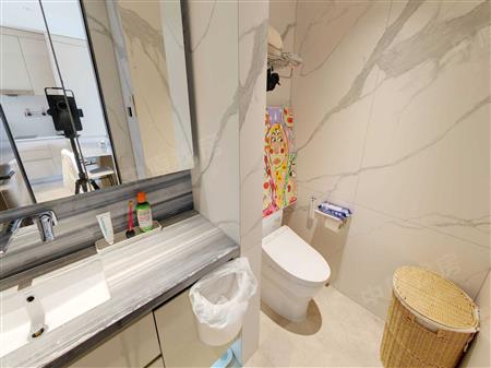 深业中城-卫生间