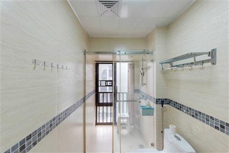 领航里程花园-卫生间