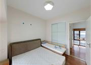 领航里程花园-主卧