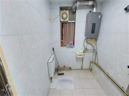 创业二村-卫生间