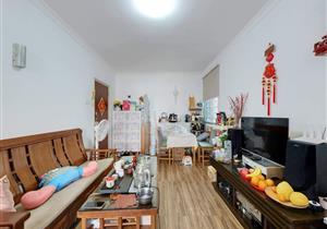 港莲一村实用大3房 方正实用满五年 只交契税莲塘口岸附近