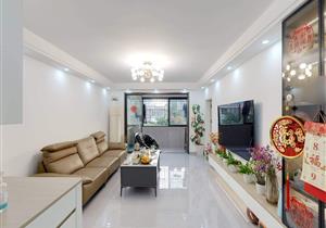 36小区，新上精装三房，近地铁口