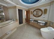 庐峰翠苑-卫生间