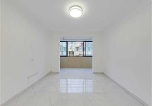 好房推荐，全新装修 可拎包入住，加装电梯中 停车方便近书包