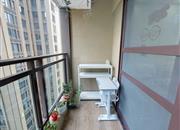 吉祥龙花园-阳台