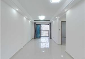 华润未来城，业主急卖，配套齐全，租金高，可谈价，采光好