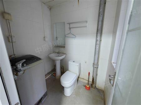 深宝公司宿舍-卫生间