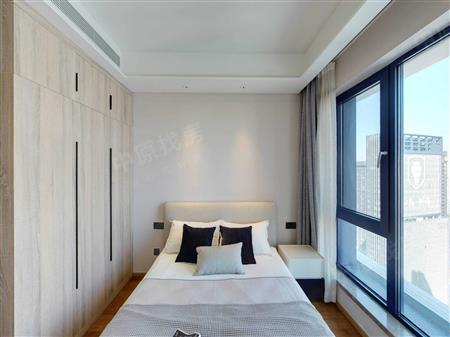 半岛城邦花园三期-次卧