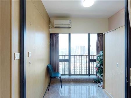 福城新纪元-阳台