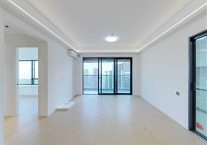 御龙华府，诚售好房推荐，高层看湖景，近地铁