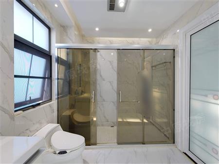 三科麓湾-卫生间