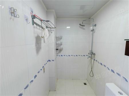 英郡年华花园（一期）-卫生间