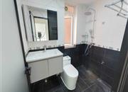 碧岭华庭-卫生间