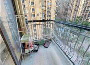 英郡年华花园（一期）-阳台