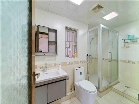 鹏兴花园（六期）-卫生间